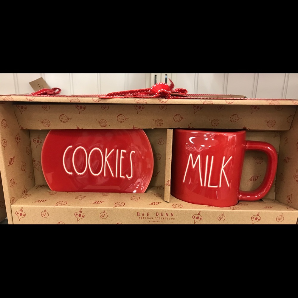 Rae Dunn plate and mug set